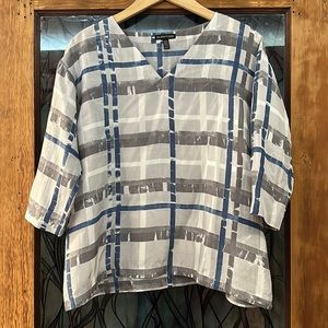 Eileen Fisher Silk Box Top V-neck sheer